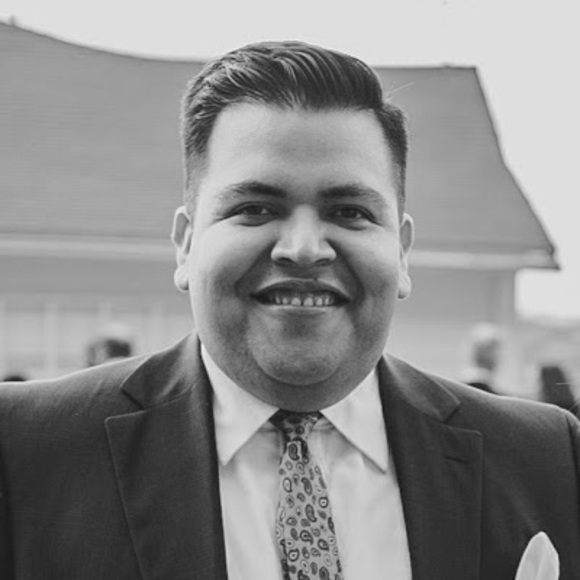 Meet your Posher, Rolando - Picture 1 of 1